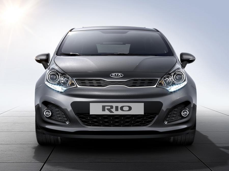  Kia Rio 5-Door 2011 года  (фото 16 из 30)
